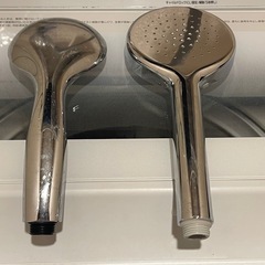 シャワーヘッド 節水 調節機能付きの画像