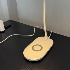 デスクライト ワイヤレス充電 ledライト 電気スタンド USB給電サポートの画像