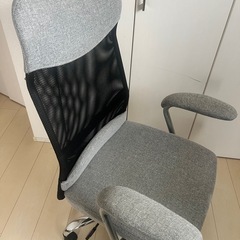 仕事用チェア　イス　テレワーク用　オフィス　PC