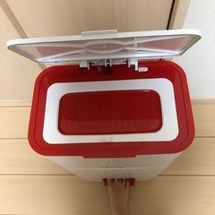 ほぼ未使用品！EZkan EZ-270 イージーカンおむつ用ゴミ箱　おむつポットの画像