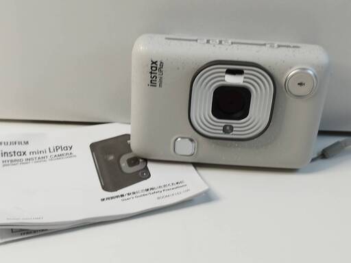 【美品】FUJIFILM instax mini LiPlay チェキ ストーンホワイト
