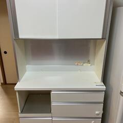 食器棚