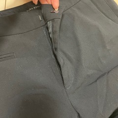 ZARA スラックスパンツ36の画像