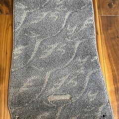 TOYOTA純正フロアマット 車用 【美品】の画像