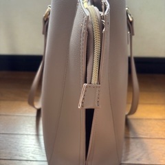 【Ｈoney ハニー】定番　ベージュ 合成皮革 ショルダーバッグの画像