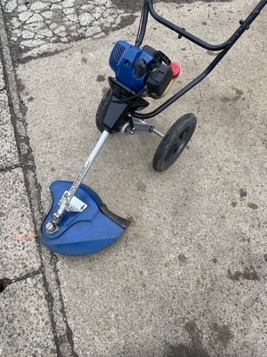 手押し式草刈機　カーツ