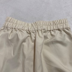 VIS テーパードパンツ　オフホワイトの画像
