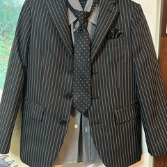 キッズ　フォーマルスーツ 130センチ