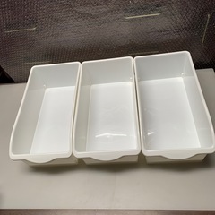 収納トレー