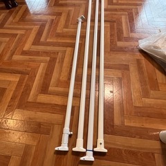 太い突っ張り棒