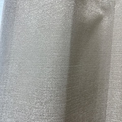 ニトリ　厚手ラメアイボリー　カーテンセットの画像