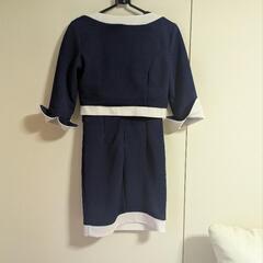 フォーマルワンピースの画像