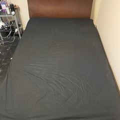 セミダブルベッド
