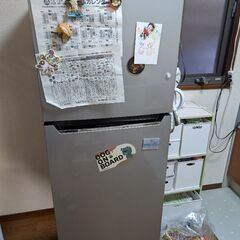 冷蔵庫、洗濯機、食器棚