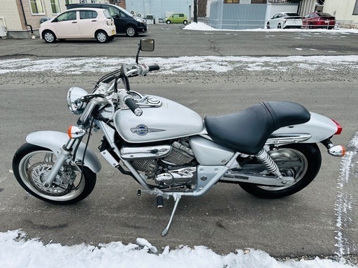 北海道ホンダマグナ250 走行少ない！外装美品！バッテリー新品サービス