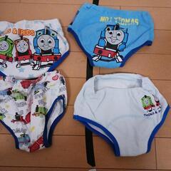 トーマストレーニングパンツ　4枚　95