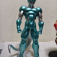 最終値下げしました、ドラゴンボール　メタルクウラ＆バーダックフィギュアセットの画像