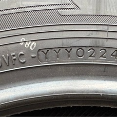 新品　未使用タイヤ　225/60/R17 着払い発送可能
の画像