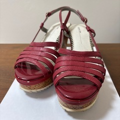 cinnamon noble シナモンノーブル サンダル　赤