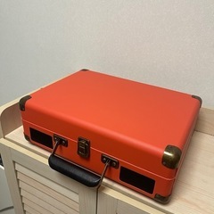 トランク型レコードプレーヤー
