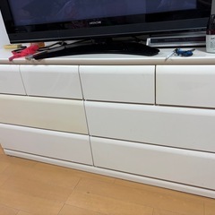 テレビ台