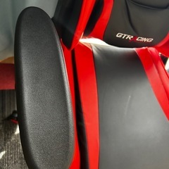 ゲーミングチェア
の画像