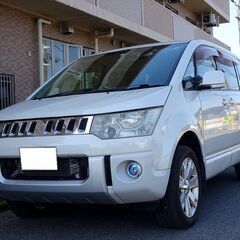 4WD 車検満タン デリカD5 クリーンディーゼルターボ ナビ フルセグTV Bluetooth バックモニター 両側パワスラ スマートキー シートヒーター クルコン HID ETCの画像