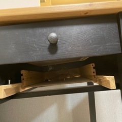 直接引き取り、3月まで！IKEAの学習机(組み立てにミスあり)の画像