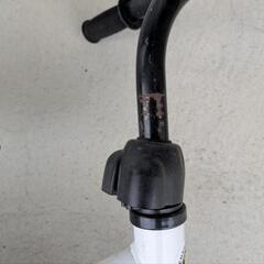 ストライダー　へんしん!サンライダーfc　ホワイトの画像