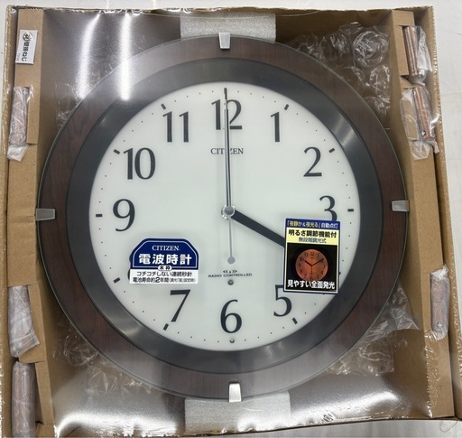 ‪☆ジモティー割引有‪☆ CITIZEN/電波掛け時計/8MY460-006