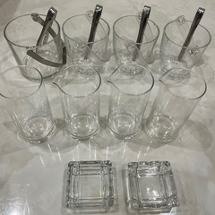 アイスペール、ピッチャー、灰皿