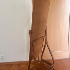 ラタンの姿見鏡、ミラーの画像