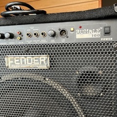 フェンダー・ベースアンプ・ビンテージの画像