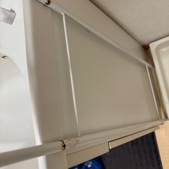 伸縮式ランドリーラックの画像