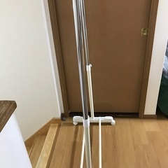 已拿走パイプハンガー