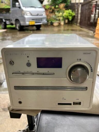 フィフティ　DSCD-M7 白色　ﾗｼﾞｵ/USB/SD確認済み