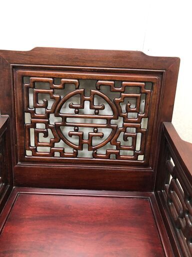 花梨の彫刻長椅子 肘掛け付き 3人掛け 豪華彫刻 人気 中国家具　75063-1 花梨の彫刻長椅子 肘掛け付き 3人掛け 豪華彫刻 人気 中国家具