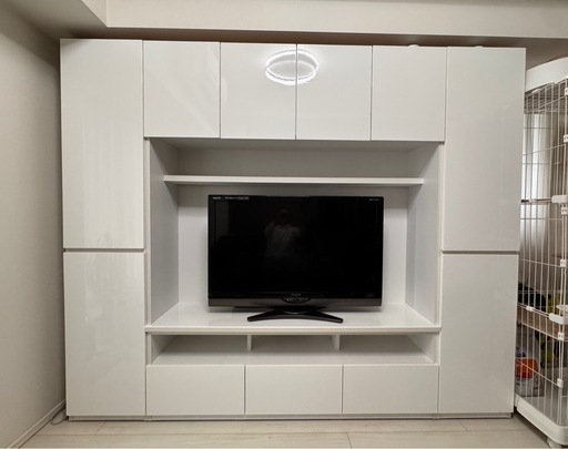 ニトリ　リビングボード　白（TVは付きません
）