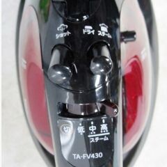 東芝　コードレス　スチームアイロン　TA-FV430　動作良好　LaCoo　コンパクト　美ラクル　ハンガーショット機能付き　TOSHIBAの画像
