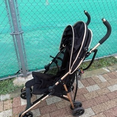 コンパクトベビーカー
