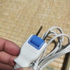 🔌磁石付き延長コード6口　長さは3メートル　ロック機能付きの画像