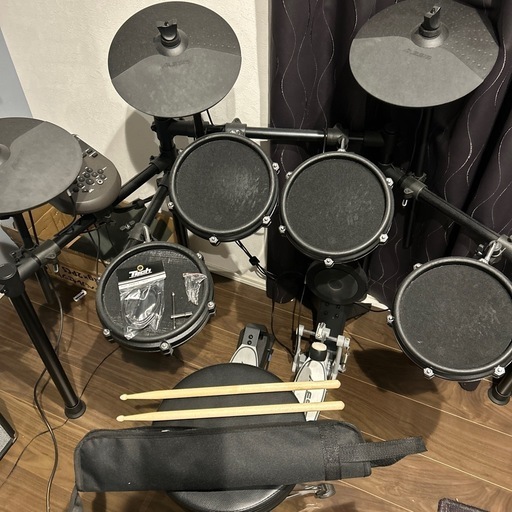 ALESIS NITRO DRUM 電子ドラム