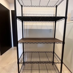 スチールラックの画像