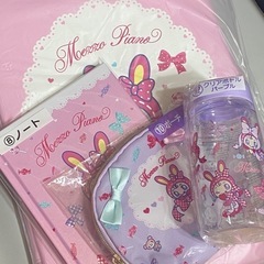 メゾピアノ　一番くじ　ベリエちゃん　4点セット　ソフトケース　ポーチ　ボトル　ノートの画像