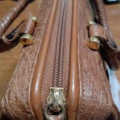 値引き　希少価値　オーストリッチのバックの画像