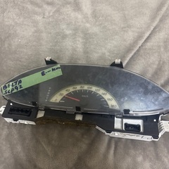 土日は無料に売っています。いろんなものを買うことができます。の画像