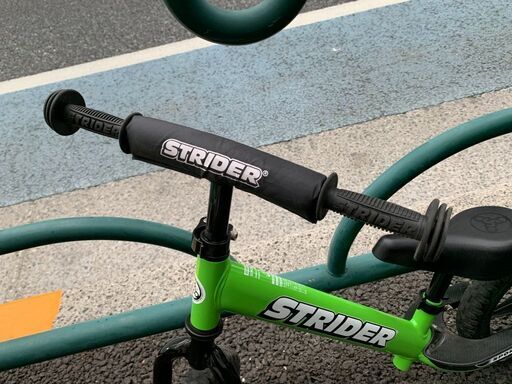 STRIDER 12 ストライダー スポーツモデル グリーン 袋付き