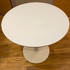 ラウンドテーブル　カフェテーブル　円形　70cm