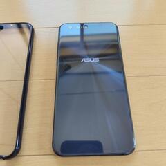 極美品！ZenFone 4（ZE554KL）SIMフリースマホ　ミッドナイトブラック ケース・ガラスフィルム付きの画像