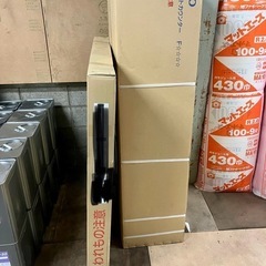 洗面カウンターと鏡